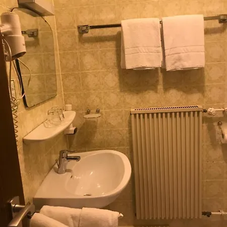 Und Zur Frischen Quelle * Heigenbruecken