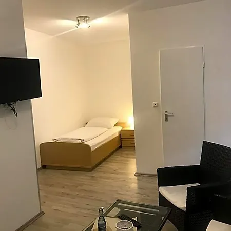 Fogadó Und Zur Frischen Quelle *